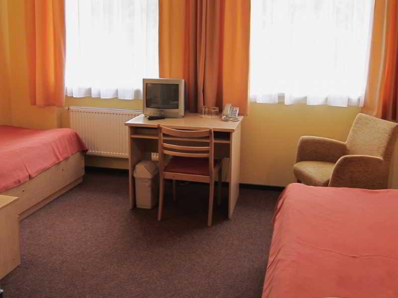 Hotel Vilmaja Riga Luaran gambar