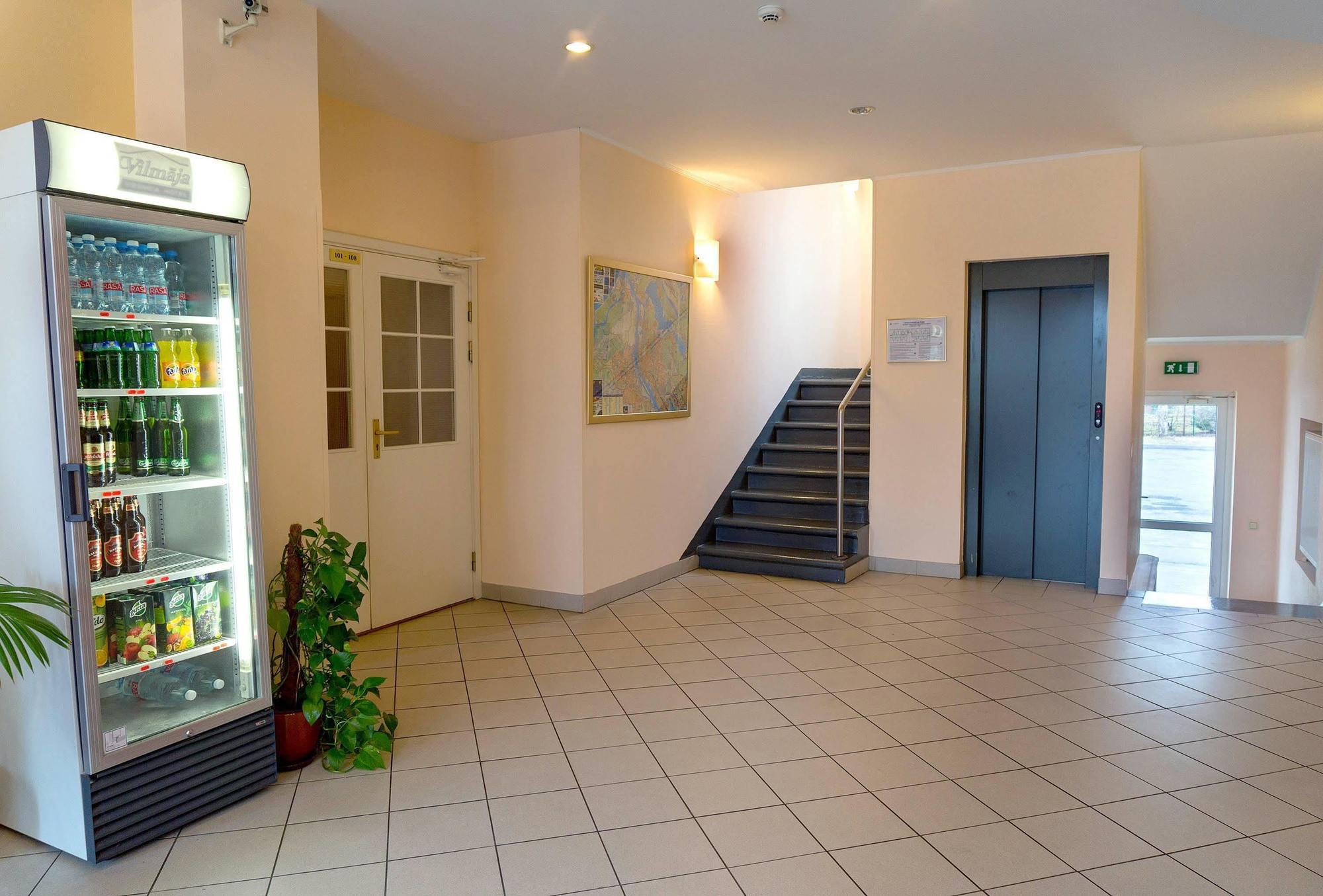 Hotel Vilmaja Riga Luaran gambar