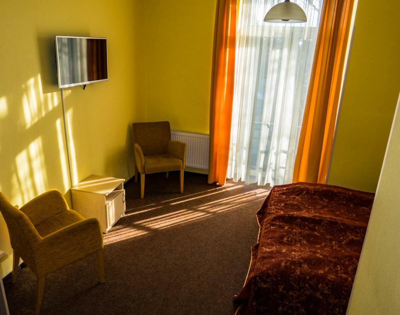 Hotel Vilmaja Riga Luaran gambar